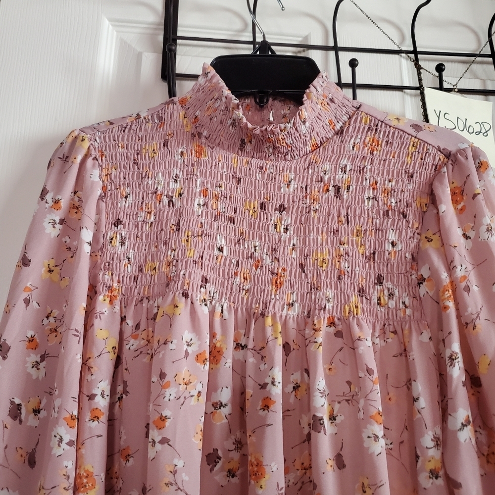 Cure Floral Smoked Blouse Baloon Sleeves High-neck Loose Fit Keyhole Size Small - Picture 2 of 10